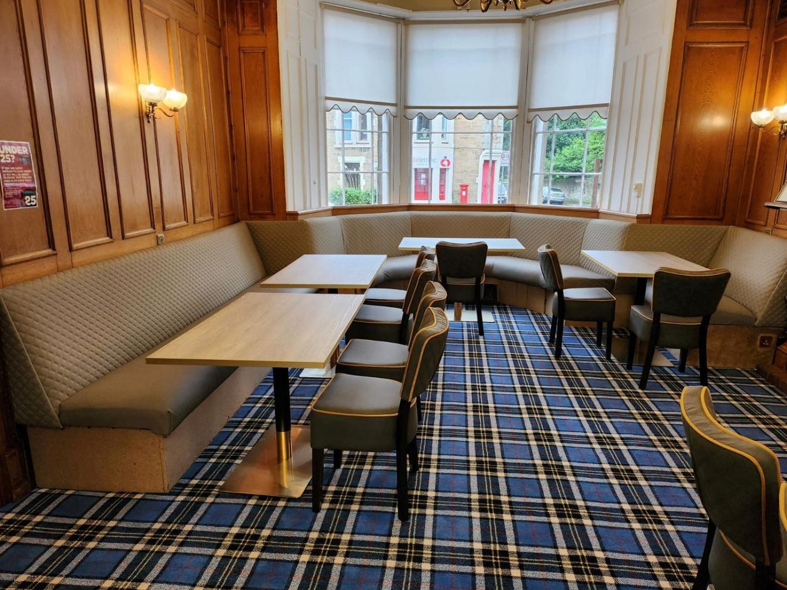 Victoria Hotel Kirkcaldy Exterior photo